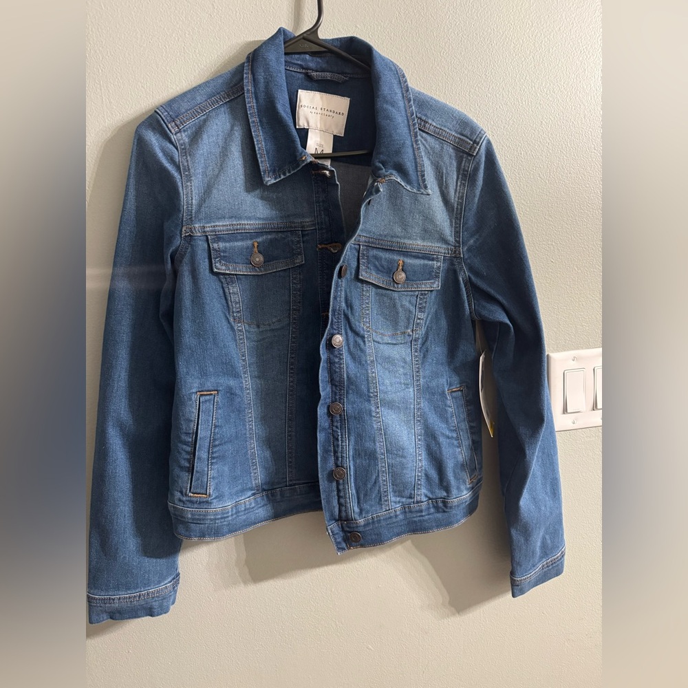 Social Standard by Sanctuary Denim Dark Blue Waist Length Fitted Jean Jacket